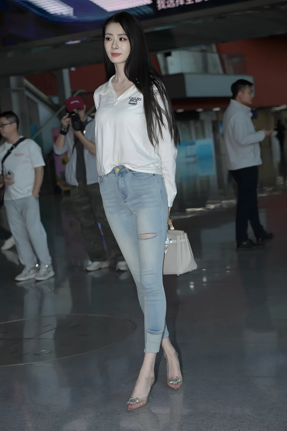 3bdf4206f680eea0615a672be1cf626e.webp